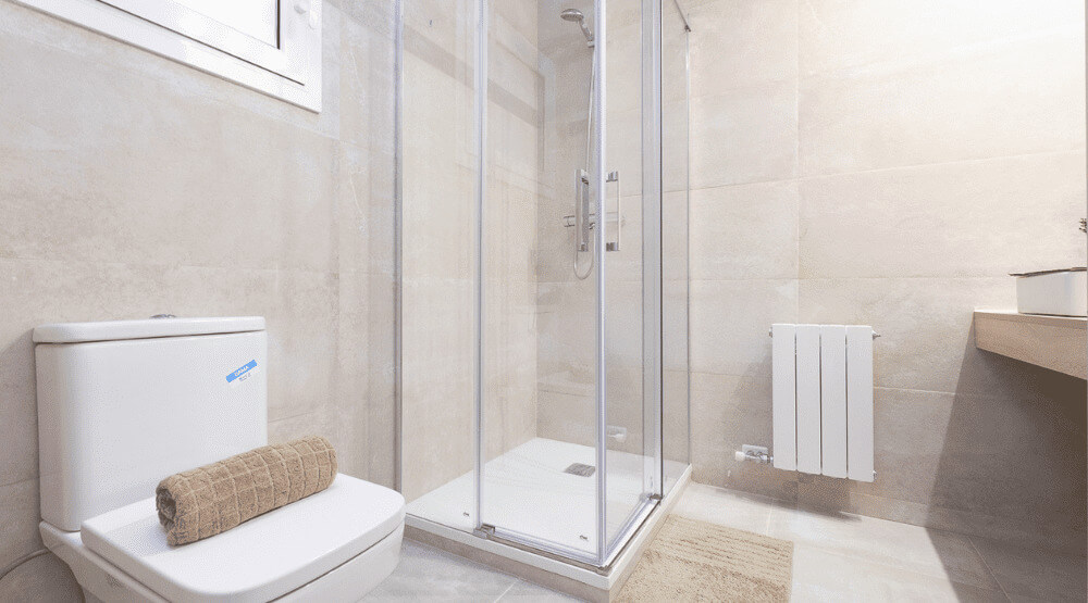 materiales para reformar baño